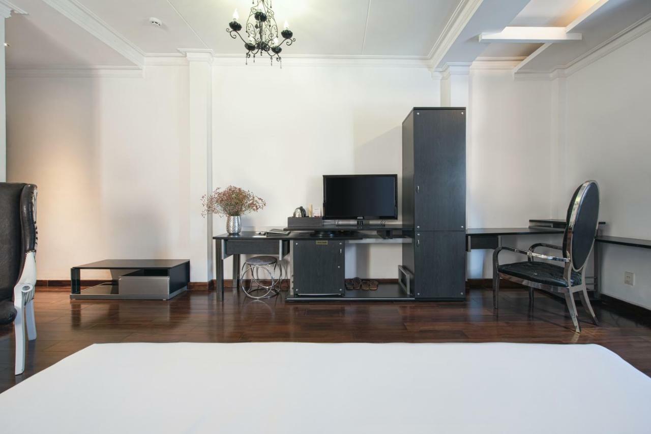 A&Em - The Petit Hotel Hô Chi Minh-Ville Extérieur photo
